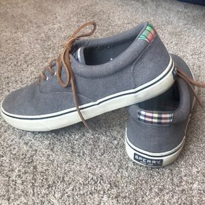 Men’s Sperrys size 10.5